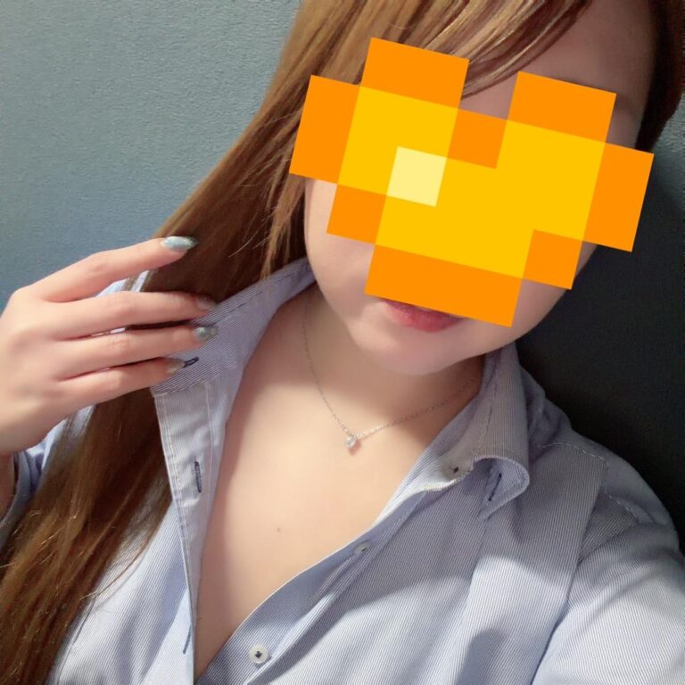 カナタ「出勤しました♪」(1/7)